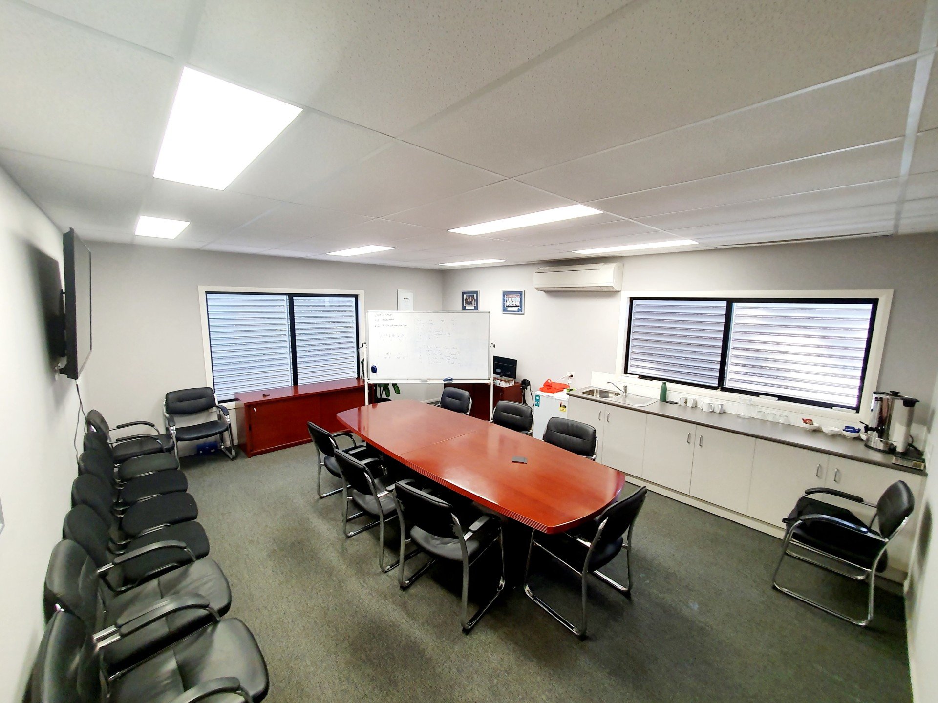 The DGT Room Image